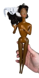 Mattel Vintage Twist n Turn Bendable Knee African American Black Barbie Taiwan - Picture 1 of 6