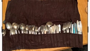 Tudor Plate, Oneida Community Queen Bess 1946 94 Piece Silverware - Picture 1 of 3