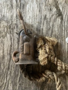 Old Myers Boss L356 Hay Trolley Carrier Barn Quick Release Hook Cast Iron Parts - Picture 1 of 4