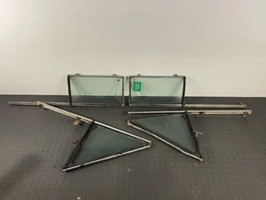 Jeep Grand Wagoneer 1980-1991 4-Piece Vent Windows ( PARTS ) FREE SHIP - Picture 1 of 9