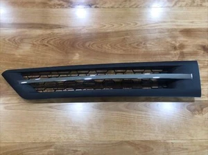 Freightliner Hood Mounted LH Bezel Intake - P/N  A17-21186-000 - Picture 1 of 7