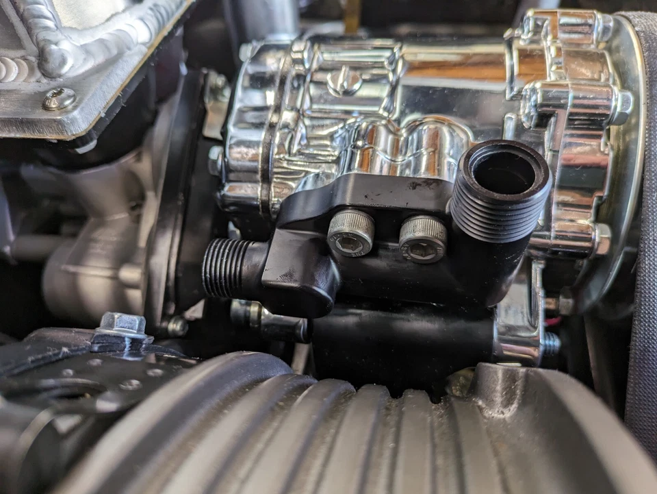 Tight Fit  AC Compressor Adapter fitting Sanden SD7B10 7176 SD7 A/C Porsche 993 - Image 1 of 4