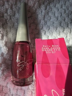 玫琳凯签名指甲珐琅“BERRY BLISS”#306500 全新带盒 美国 0.33 液量盎司 2007 — 第 1/2 张图片