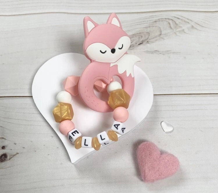 Beißring Greifring Greifling mit Namen Silikon Rosa weiß gold Fuchs - Bild 1 von 1