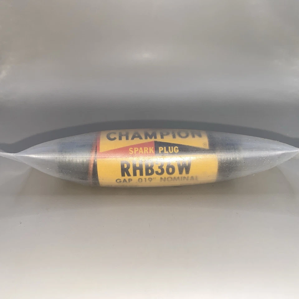 RHB36W New Surplus Champion Spark Plug - Image 1 of 1
