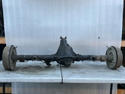 1988 JEEP GRAND WAGONEER REAR AXLE DANA 44 3.31 RATIO 178K MILES 8953004030 Foto 1 de 4