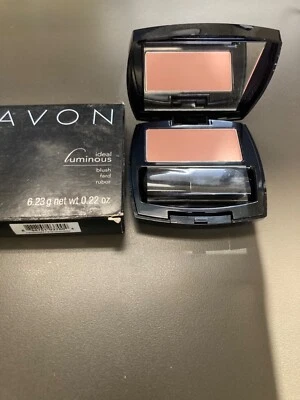 Avon Ideal Luminous Blush ~ CANDLELIGHT New in Box - NOS - Image 1 of 2
