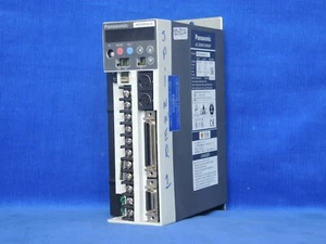Servoaccionamiento de CA Matsushita Panasonic MSDA043A1A - Imagen 1 de 10