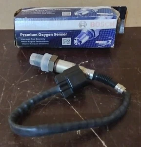 2000-12 Hyundai/Kia Oxygen Sensor Bosch Part #13461, Fits 1.6L & 2.0L Vehicles - Picture 1 of 6