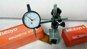 MITUTOYO MAGNETIC BASE 7011 S -10 WITH MITUTOYO JAPAN DIAL INDICATOR 2046A - Picture 1 of 4