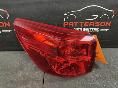 17-20 PATHFINDER 3.5 CONDUCTOR CUARTO IZQUIERDO MONTADO PANEL LUZ TRASERA LÁMPARA Foto 1 de 4