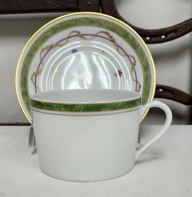 Taza de té y platillo verde Haviland Limoge France AIR DE PARIS nunca usados TOTALMENTE NUEVOS Foto 1 de 2