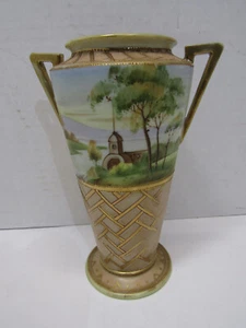 OLD VINTAGE HAND PAINTED NIPPON VASEFARM HOUSE WATER POTTERY - Picture 1 of 3