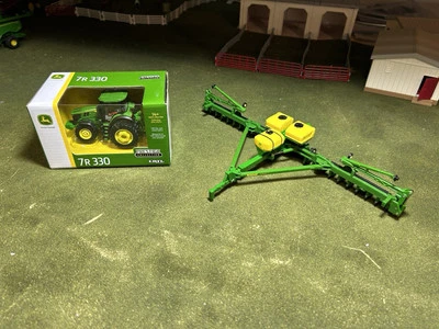 1/64 Ertl John Deere 7R 330 Prestige Tractor & 1775NT 24 Row Planter On Tracks - Image 1 of 4