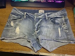 Mudd Distressed Denim Jean Shorts Size 13 - Picture 1 of 11