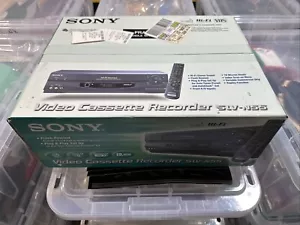New Factory Sealed Sony Hi-Fi Stereo SLV-N55 Video Cassette Recorder (VCR) - Picture 1 of 4