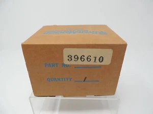 Vintage OMC SysteMatched Crankcase Head and Seal Kit #396610 / #337084 - Picture 1 of 2