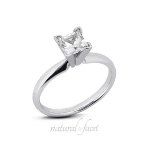 Anello di fidanzamento solitario oro bianco diamante naturale principessa 0,47 ct F VS1 - Foto 1 di 6