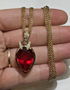 Red Crystal Rhinestone Teardrop Pendant Gold tone Choker 17.5" Vintage Necklace - Picture 1 of 5