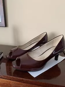 Naturalizer Women Hanning Bordo Shiny Pump Shoes 7.5 M US - Picture 1 of 9