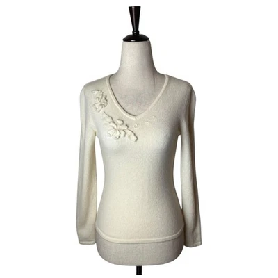 Classiques Entier Sweater Women XS Petite Cream Cashmere Floral Quiet luxury - Image 1 of 4