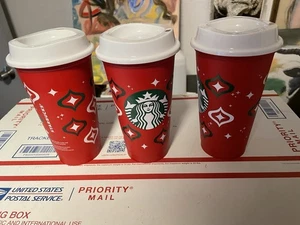 Neu! 3 Starbucks Holiday 2023 Red Cup Day (16 oz) Reusable Hot Cups - Bild 1 von 6
