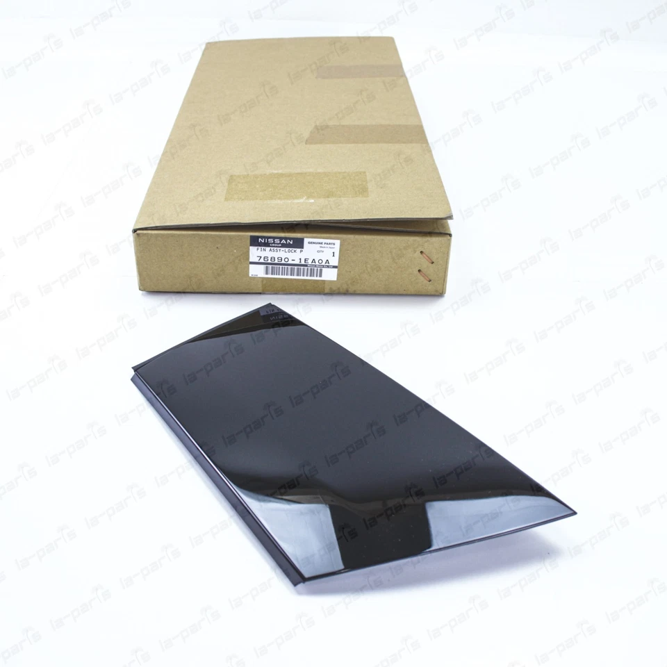 Genuine Nissan Z34 370Z FairladyZ Passenger Side Finisher Lock Pillar 768901EA0A - Image 1 of 4