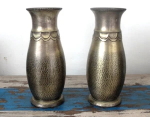 Pair of Art Nouveau hammered brass WMF metal vases - circa 1910 - Picture 1 of 12