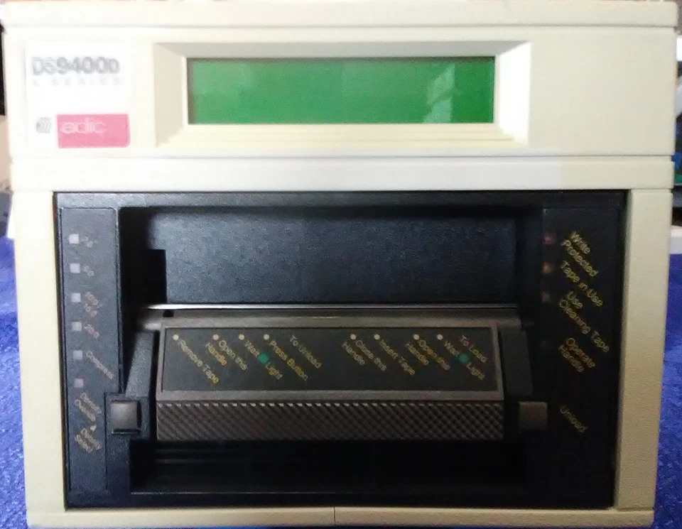 ADIC DS9400D External Tape Drive - Image 1 of 4
