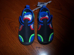 NEW CUTE OshKosh B'gosh"Toddler Boys"Sandal Water Shoes black multi Size 6 - Picture 1 of 5