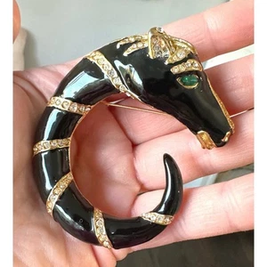 Vintage Black Enamel Rinestone Horse Pin Brooch Possibly Ciner - Picture 1 of 4