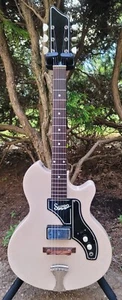SUPRO KINGSTON, VINTAGE 1960's, CORAL PINK/LIGHT PINK/?/ WHITE/OFF-WHITE/?, RES- - Picture 1 of 24