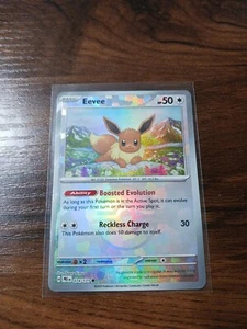 Pokémon Eevee Pokeball Holo 074/131 - casi nuevo Evoluciones Prismáticas - Imagen 1 de 3