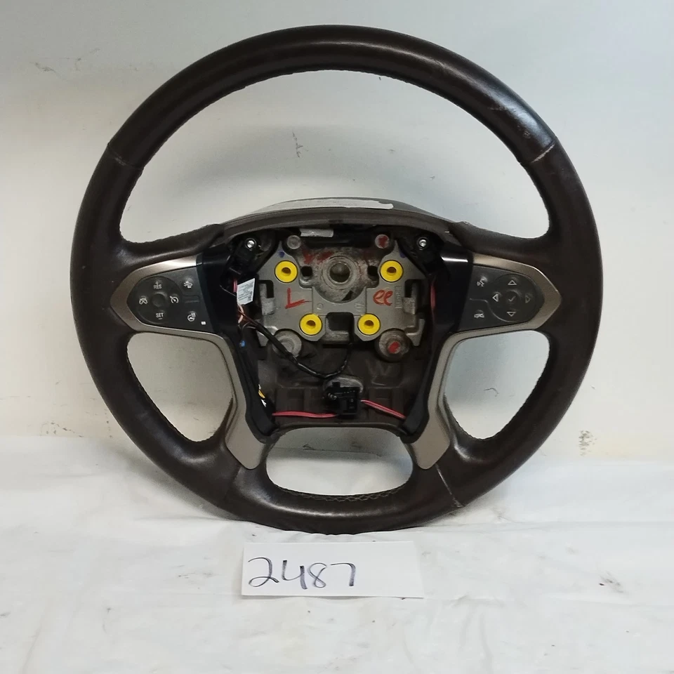 2015-2020 GMC Yukon XL 1500 Steering Wheel heated brown OEM 6282804/ 84483789 - Image 1 of 4