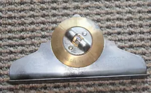 UNIVERSALE A TUTTI GLI ANGOLI LIVELLO UNIVERSALE MFG. CO. NEW YORK - Foto 1 di 2