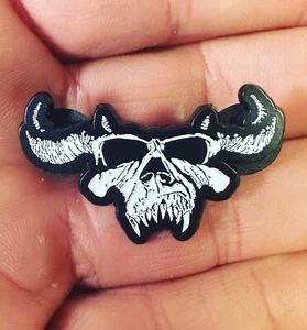 DANZIG - Skull 1.5" Enamel Pin - Picture 1 of 2