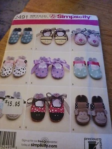Simplicity 2491 Baby Infant Booties Shoes Puppy Monkey Detail UNCUT - Picture 1 of 2
