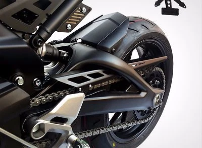 PARACATENA YAMAHA XSR 900 2015-2021 UB COPRICATENA ALLUMINIO PROTEZIONE CATENA Foto 1 de 2