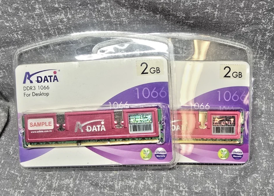 AData 2GB DDR3 1066 Memory   X2 - Image 1 of 2
