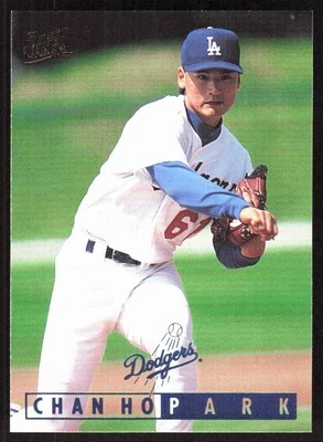 CHAN HO PARK 1995 FLEER ULTRA #398 LOS ANGELES DODGERS - Image 1 of 3