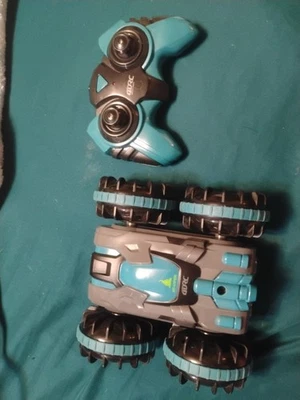 Coche de radiocontrol anfibio tierra, agua, nieve! - Verde Foto 1 de 4