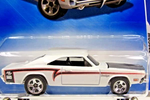 HOT WHEELS 2009 MUSCLE MANIA SERIES 1969 DODGE CHARGER KMART COLOR EXCLUSIVE - Picture 1 of 3
