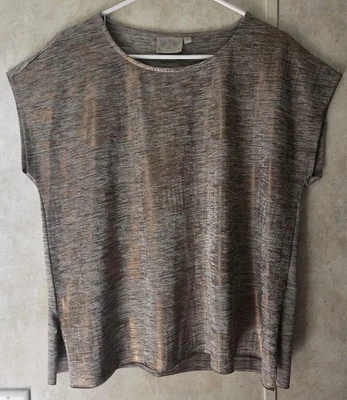 Top Dantelle Informal Ligero Manga Corta Tejido en Tela Texturizada Talla Grande Foto 1 de 3