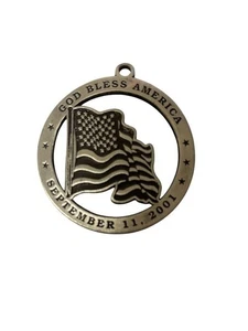 God Bless America September 11 2001 Patriotic Metal Pendant - Picture 1 of 1
