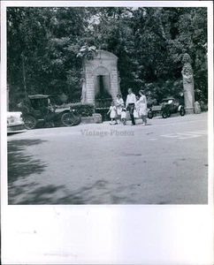 Fami Photoly Disfruta Coche Antiguo Carretera Rally Modelo A Ford Park Fountain Car 8X10 - Imagen 1 de 2