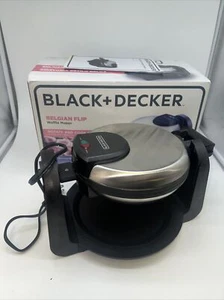BLACK+DECKER , Flip Waffle Maker, Silver WM1404S - Picture 1 of 7