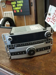 2009 Chevy Malibu radio - Picture 1 of 4