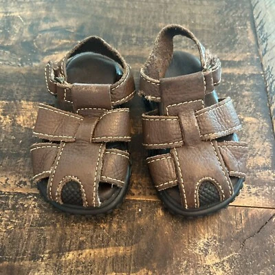 Sandalias de verano de cuero marrón conexión para bebé niño niño pequeño talla 3 usadas en excelente estado Foto 1 de 4