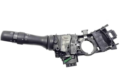 Interruptor antiniebla faros intermitentes Toyota 86 TRD 2019 P/N SU00302470 Foto 1 de 4