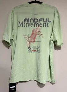 NWT Men’s Lululemon XXL Mile Maker Mesh Short Sleeve *Graphic Shirt LMNR Green - Picture 1 of 4
